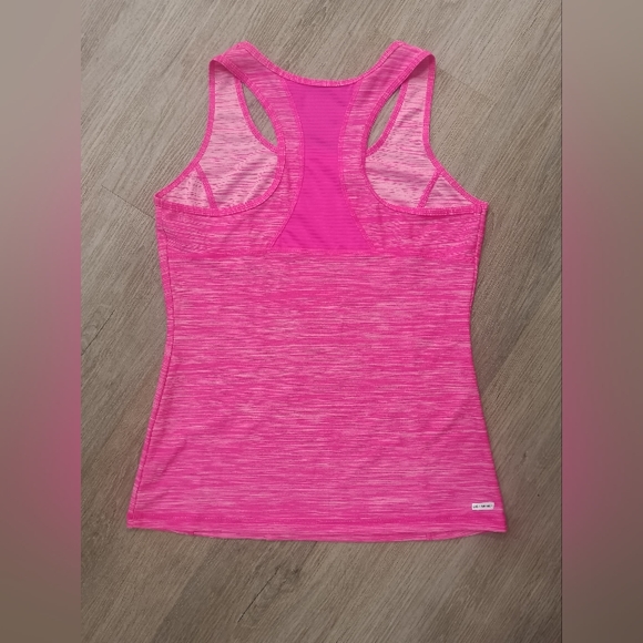 Danskin now women's neon flouresent hot pink tank top with cute back - Picture 2 of 3